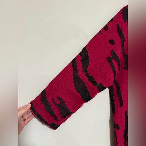 Ali Miles Women's Fuschia Black Linen Blend Top Medium Artsy Modern Abstract - Picture 3 of 8